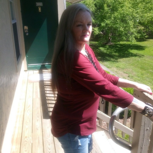 Meet your Posher, Nancy - Picture 1 of 1